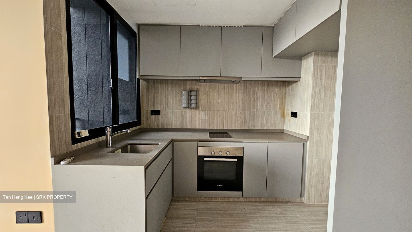 Kandis Residence (D27), Condominium #529415421